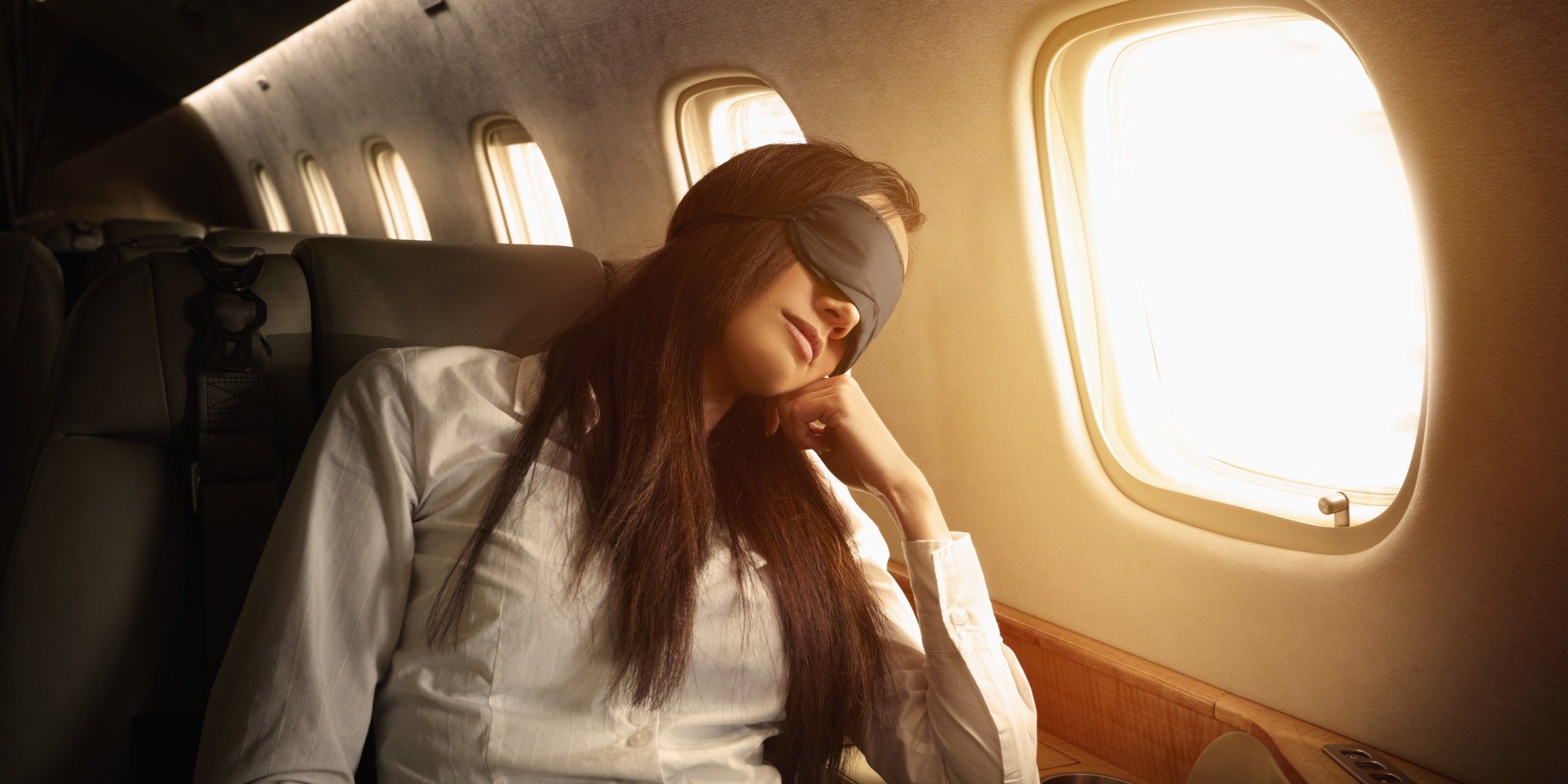 The Preminent Guide to sleeping on the plane