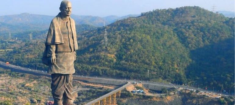 10 World Famous Statues in India, cheap flight from Usa to India, famous statues in india, Flights, Statue of Unity, Statues in India, World Famous Statues in India, world’s tallest statues