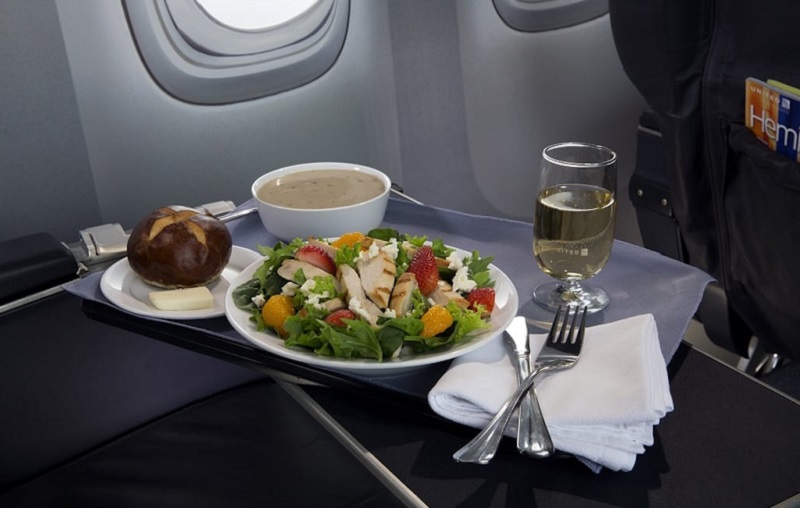 Meals on Flights Meals on Flights
