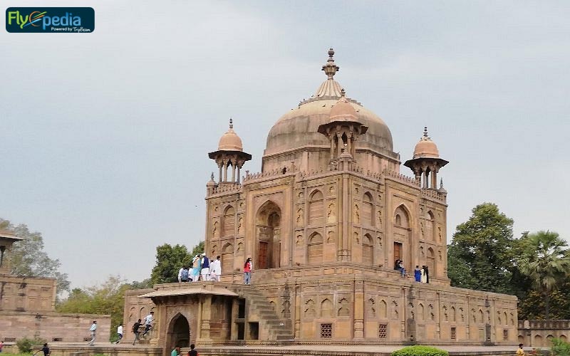 khusro bagh