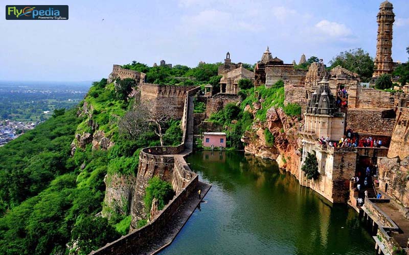 7 Wonderful Locations To Visit For An Educational Trip In India