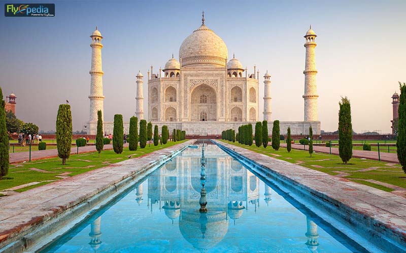 The Taj Mahal Agra - Place in India for American Tourists